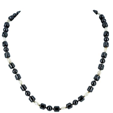 Vintage Hematite and Freshwater Pearl Necklace