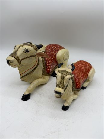 Hand-Painted Wooden Kamdhenu Cows Figurine Tradition Rajasthan Style Artwork