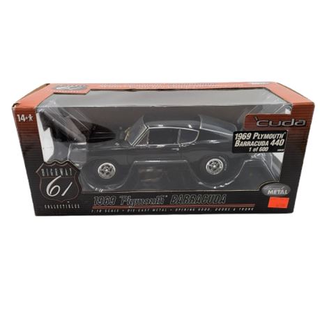1:18 Scale Die-Cast 1969 Plymouth Barracuda 440