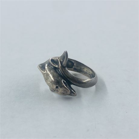4.6g Sterling Dolphin Ring Size 6.5