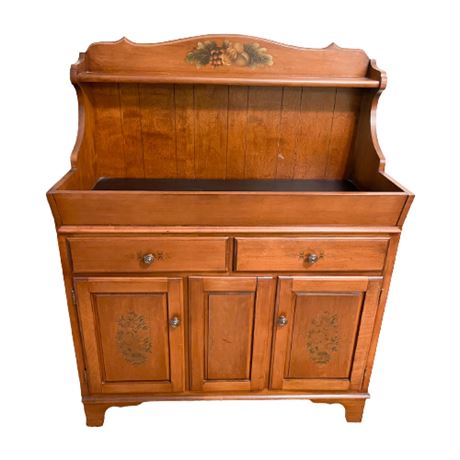 Colonial Style Maple Washstand
