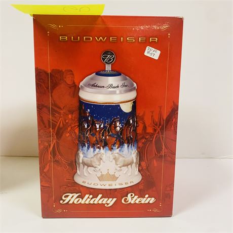 2008 Budweiser Holiday Stein Mint in Orig Box
