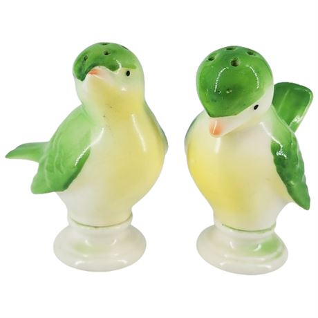 Vintage Japanese Porcelain Bird Salt & Pepper Shakers w/ Screw-On Bases