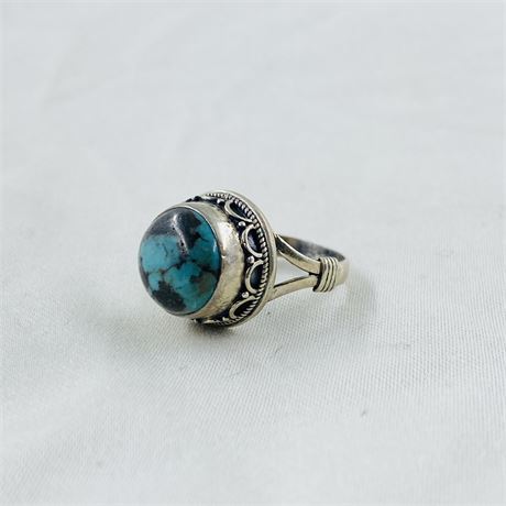 9.3g Sterling Turquoise Ring Size 7