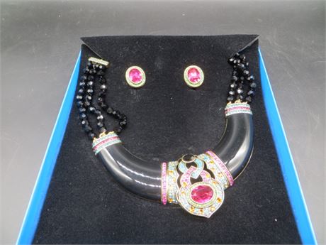 Heidi Daus Black Necklace NIB