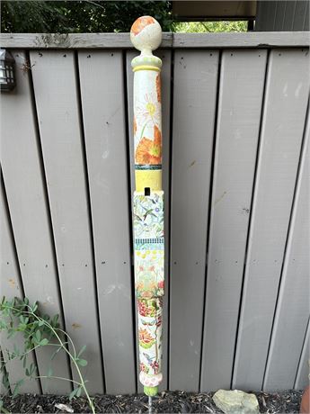 Painted Bedpost (White) for Garden
