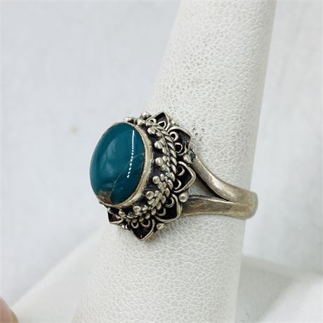 8g Sterling Turquoise Ring Size 8.25
