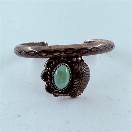 29.3g Navajo Sterling Bracelet - 2”