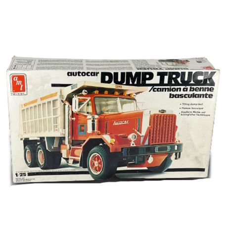 AMT Autocar Dump Truck Model Kit