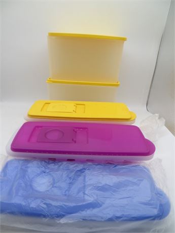 NEW VINTAGE TUPPERWARE 2 LARGE CONTAINERS W/YELLOW LIDS & 5 ICE TRAYS