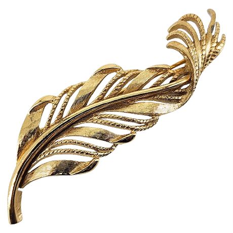 Signed Vintage MONET Gold Tone Feather/Leaf Brooch