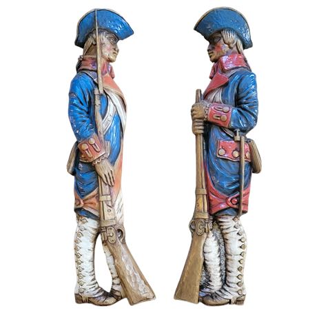 Pair of Revolutionary War Burwood Products Wall Hanger Soldiers
