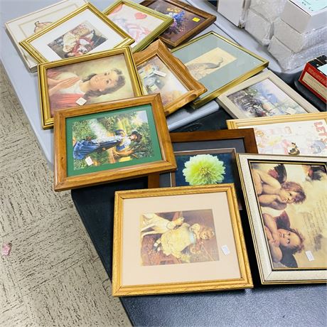 Lot of Framed Prints