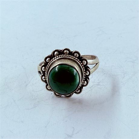 7.8g Sterling Ring Size 7.5