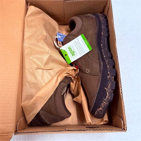 New Columbia Men’s Shoes - Size 11