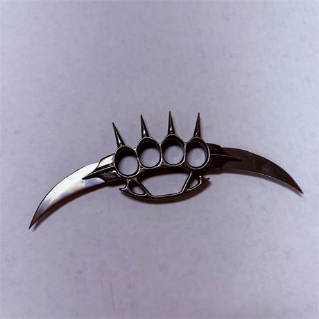 Knife That You Never Want to Be Against In a Fight