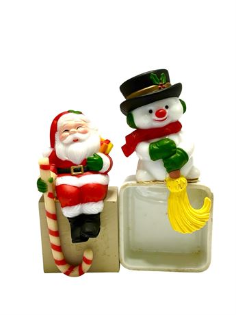 Vtg Plastic and Resin Santa & Frosty Shelf Sitter Stocking Holders