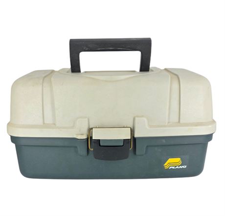 Plano Fishing Box with some VTG Tackle