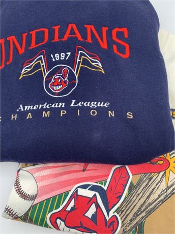 1995 & 1997 Cleveland Indians Baseball Sweatshirt & T-Shirt