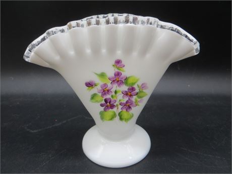 Fenton Fan Vase Silvercrest Violets