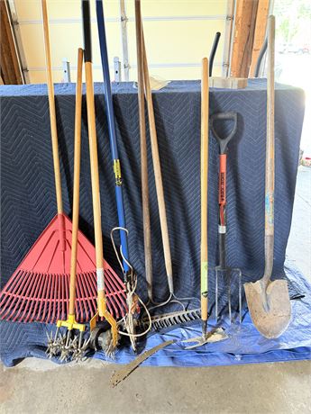 Rakes, Shovel, Fork, Hand Tillers & Limb Trimmer