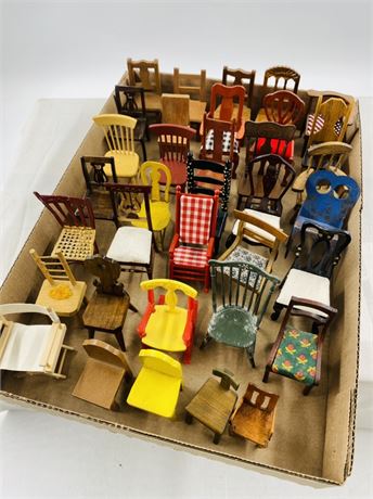 Vtg Miniature Chairs