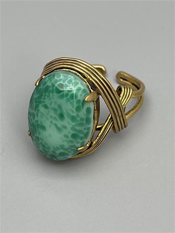 Green glass stone ring