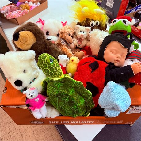 Plush Lot