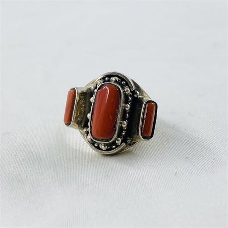 13.8g Sterling Coral Ring Size 7