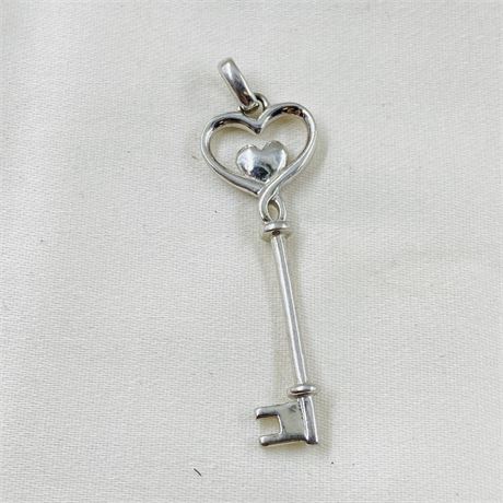 2.9g Sterling Pendant