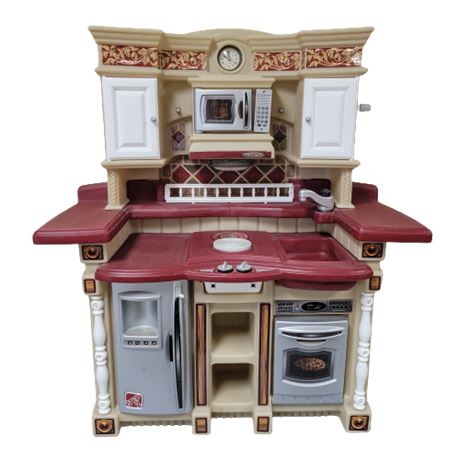 Step2 Classic Lifestyle Party Time Play Kitchen with Assorted Accessory Play Set