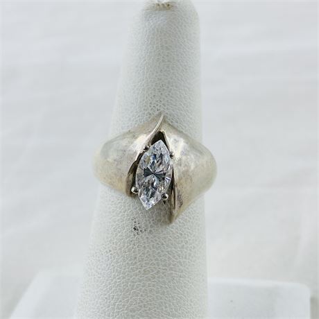 4.4g Sterling Ring Size 6.5