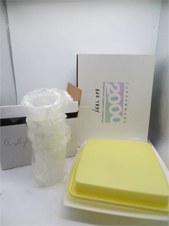 NEW VINTAGE TUPPERWARE PIZZA TOPPINGS GIFT SET & EGG TRAY