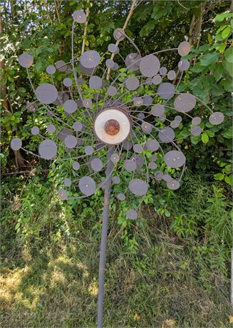 Large outdoor rotating garden sculpture round circles