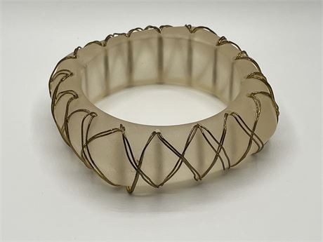Vintage lucite wired bangle bracelet