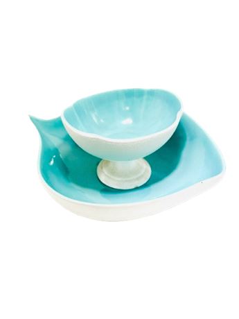 MCM Royal Haeger Aqua and White Pottery Set