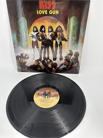 Kiss LP