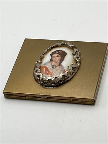 Or Nate Victorian lady, cameo  compact