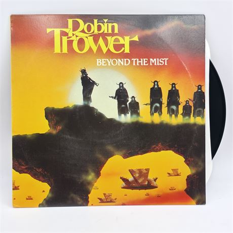 1985 Robin Trower "Beyond The Mist"