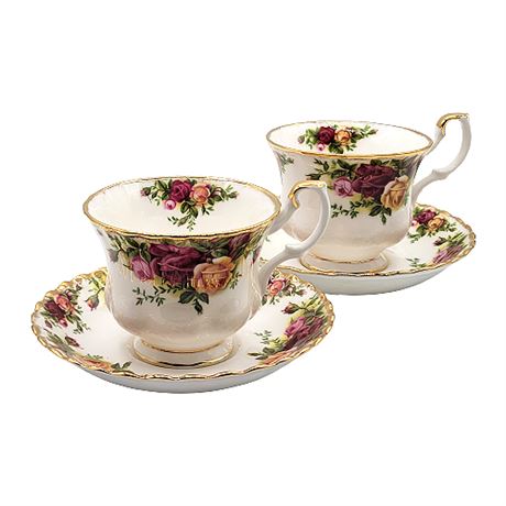 Pair Royal Albert Old Country Roses Teacups & Saucers