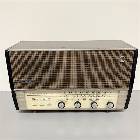 Columbia C-625 Radio