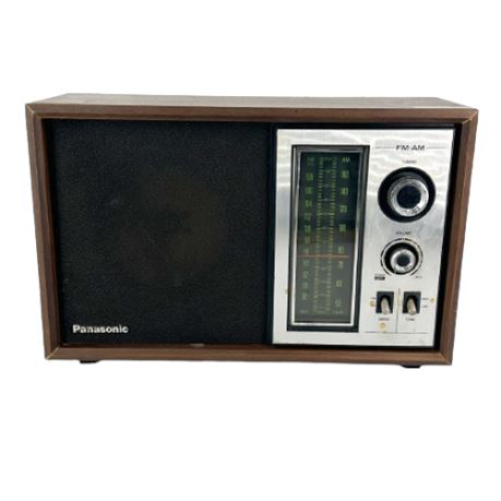 Panasonic AM/FM Solid State Radio