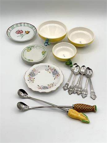 Little Plates, Measuring Cups & 3 Spoons