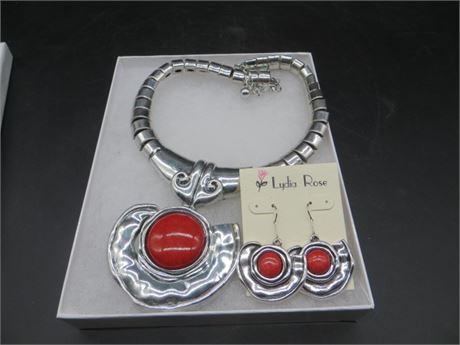 Lady Rose Necklace & Earrings
