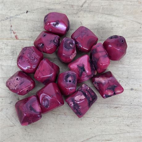 Tumbled Red Agate