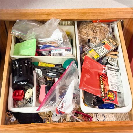 Kitchen Cupboard Lot: Junk Drawer 2 & Cupboard Below