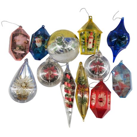 Vintage Plastic Christmas Tree Ornaments Lot 1