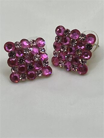 80’s pink cabochon rhinestone pierced earrings