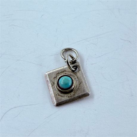 .7g Navajo Sterling Pendant / Charm