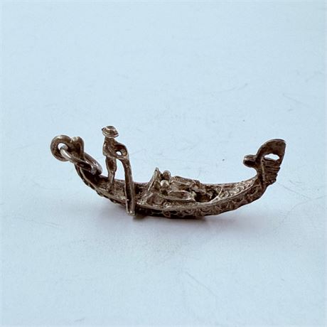 3.7g Sterling Boat Pendant / Charm